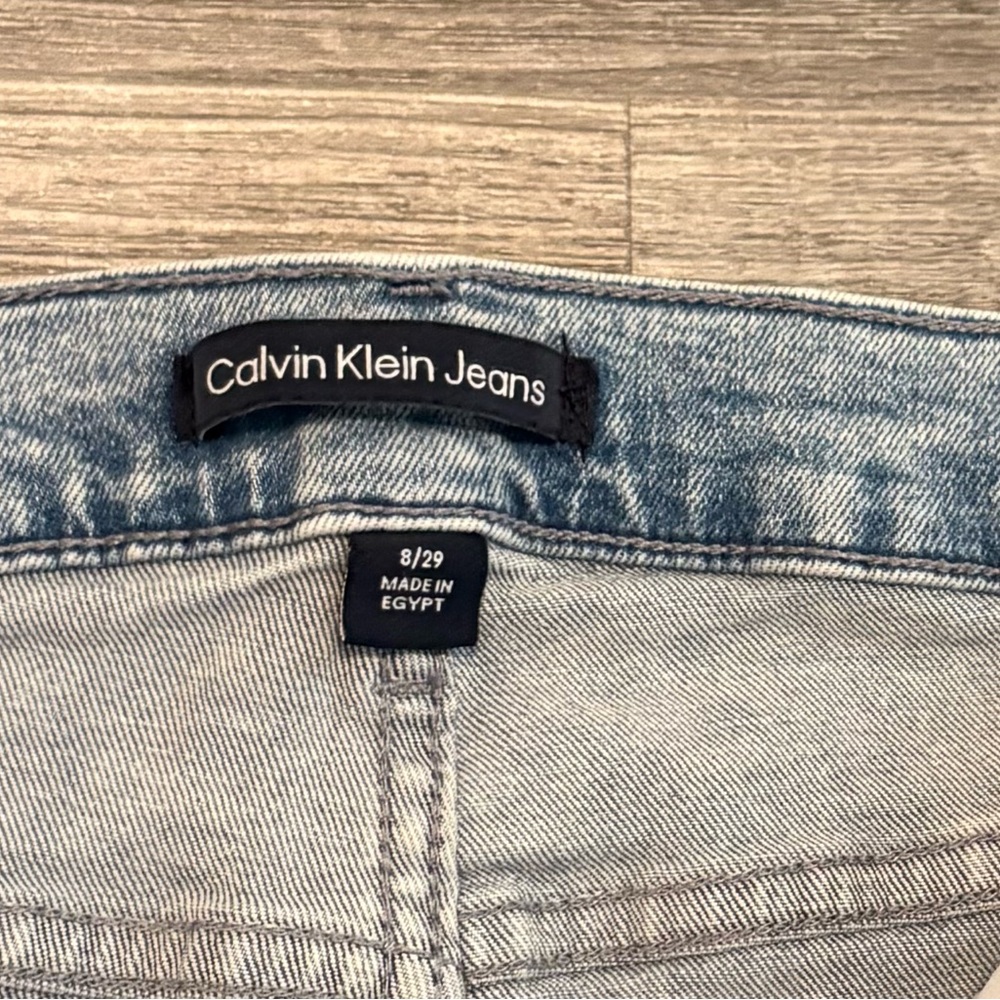 Calvin Klein Jeans Light Blue Denim. Women’s Size 8 - Picture 3 of 8